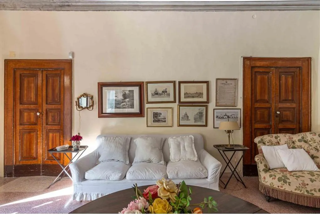 Maison Jasmine Bari 0*,  Italië